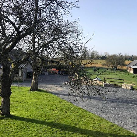 L'Etable Aux Gites Du Val Genneville Exterior foto